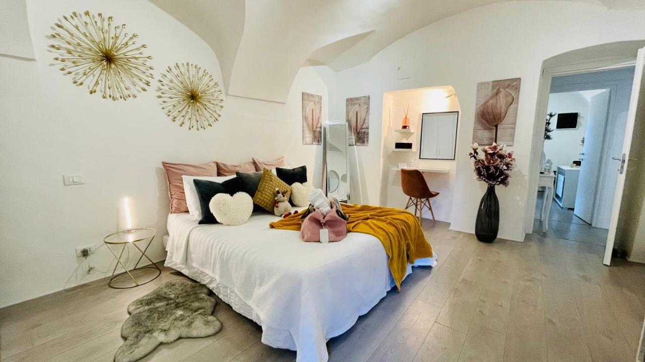 Le Bijou Di Dolceacqua, Per Un Momento Memorabile. Apartment Exterior photo